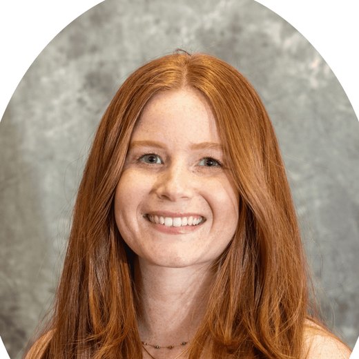 Portrait of Heather Sacco.